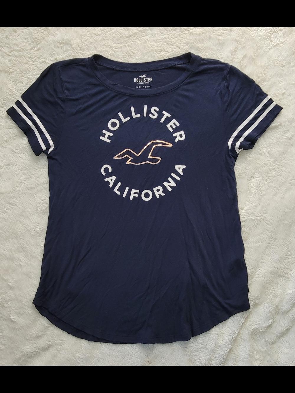 Hollister Women's Navy California Logo Tee